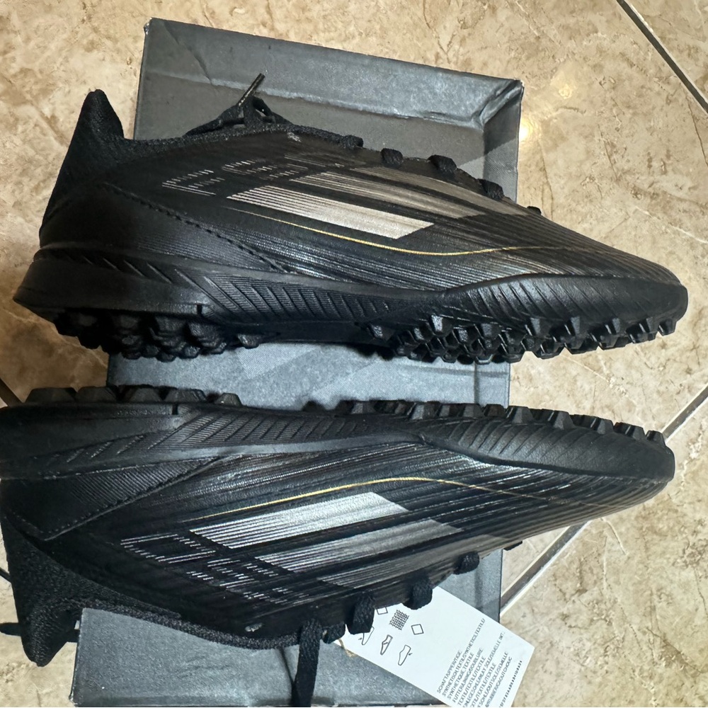 Adidas F50 League TF J Youth Soccer Cleats Black Gold Size 3 NWT - Picture 9 of 10
